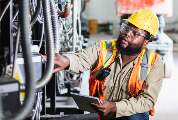 Best Emergency Electrical Repair  in Kenmore, WA