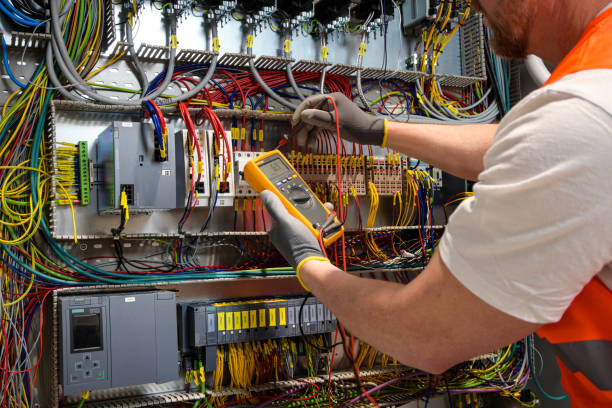 Best Local Electrician Companies  in Kenmore, WA